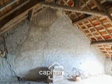 À vendre, maison d’habitation située dans une zone résidentielle avec terrain constructible de 1229 m2 