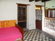 Maison de campagne à rénover – Beau potentiel – Terrain 1 060 m²