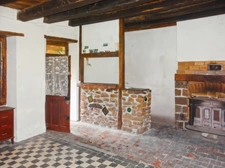 Maison de campagne à rénover – Beau potentiel – Terrain 1 060 m²