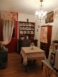 Propriété à vendre SAINT HILAIRE ( allier) comprenant une maison et un gite sur un parc de 23433 m²