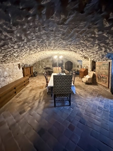 Château à vendre au coeur du bocage bourbonnais sur un parc de 1,5 Ha                                  