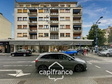 Dpt Allier (03), à vendre MONTLUCON Hyper centre appartement T4 bis  avec un studio  