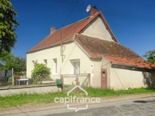 Maison à vendre  ECHASSIERES (03) Maison plus dépendances sur terrain de 2288 m2