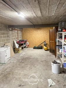 Maison à vendre  MONTLUCON (03) maison avec 2 logements un F5 et un F3 dont un loué 470 €