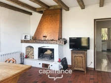 Maison à vendre 9 pièces MONTLUCON (03) sur terrain de 3600 m2 avec piscine et puits .