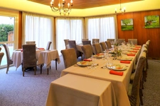 Dpt Allier (03), à vendre ESTIVAREILLES , Murs et Fond ,  Hôtel - Restaurant -Bar ( licence 4 ) 10 minutes de Montluçon