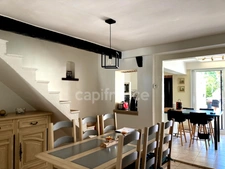    VALENCIENNES (59) -maison de ville mitoyenne de 92M² ETAT IMPECCABLE avec jardin