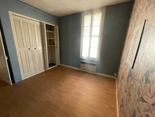 Dpt Hautes Pyrénées (65), à vendre TARBES appartement T2 de 66,34 m²  