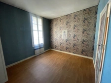 Dpt Hautes Pyrénées (65), à vendre TARBES appartement T2 de 66,34 m²  