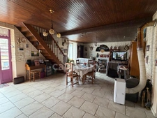 Longère à vendre à Neuville de Poitou (86170)