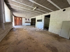 Maison à rénover sur sous-sol 3 pièces 90m² 