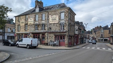 Fonds de commerce Bar-Restaurant à Lassay-les-Châteaux en Mayenne