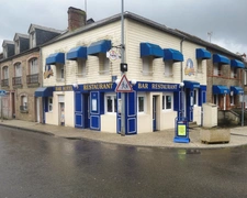 Department of Orne (61), for sale BELLOU EN HOULME Commercial property + Walls Bar restaurant Hotel 