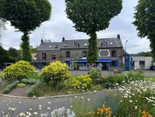 Fonds de commerce Hôtel - Restaurant à vendre Dpt MANCHE (50)- Région Normandie - Sur Axe fréquenté