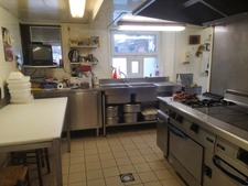 Dpt Orne (61), à vendre BELLOU EN HOULME FDC + Murs Bar restaurant Hôtel 