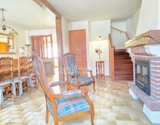 À VENDRE MAISON DE VILLE PROCHE DE LA MER de 77.5m², 4 pièces a EU (76)