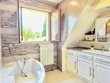 À VENDRE PAVILLON sur Sous-Sol complet 6 pièces de 134m² à BLANGY SUR BRESLE (76)