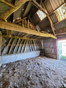 À VENDRE ANCIEN CORPS DE FERME RÉNOVÉ AVEC NOMBREUSES DÉPENDANCES à GUERVILLE (76)