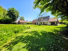 À VENDRE CHARMANTE MAISON NORMANDE DE CARACTÈRE AVEC PARC PAYSAGÉ Secteur CRIEL SUR MER (76)