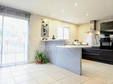 À VENDRE PAVILLON sur Sous-Sol complet 5 pièces de 122m² Secteur BLANGY SUR BRESLE (76)