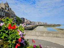 A VENDRE LOCAL COMMERCIAL situé au TREPORT 76470