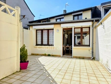 À VENDRE MAISON DE VILLE PROCHE DE LA MER de 77.5m², 4 pièces a EU (76)