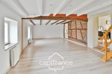 Maison de plain-pied entièrement rénovée avec jardin clos, dépendance et charme authentique – Secteur LONS LE SAUNIER (39000), BLETTERANS (39140), LOUHANS (71500)