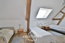 Propriété avec gîtes et chambres d’hôtes dans dépendances séparées et Maison bressane rénovée de 140 m² – Terrain 4374 m² –LOUHANS (71500)