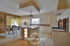 Dpt Saône et Loire (71), à vendre LOUHANS maison P4   