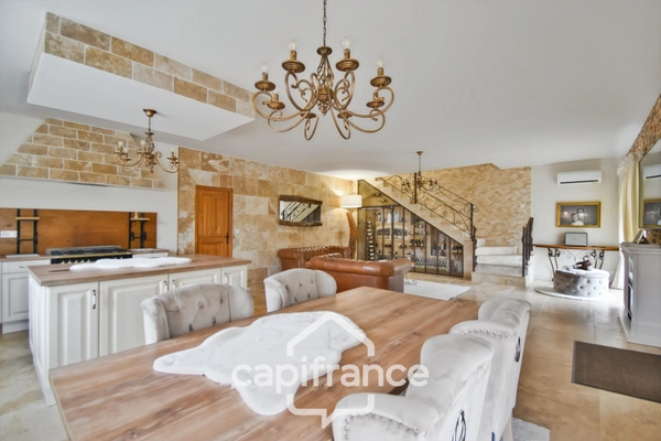 Dpt Saône et Loire (71), à vendre LOUHANS maison P4   