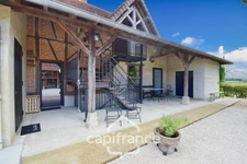 Propriété avec gîtes et chambres d’hôtes dans dépendances séparées et Maison bressane rénovée de 140 m² – Terrain 4374 m² –LOUHANS (71500)