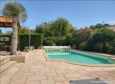 House 191 m² – 4 bedrooms, one with a converted studio – Swimming pool – Relaxation area – Between Saintes and Royan