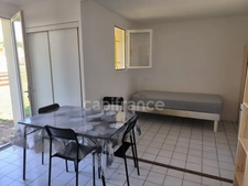 Appartement à vendre 1 pièces avec 35m² environ d'extérieur et parking sécurisé MESCHERS SUR GIRONDE (17)