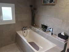 House 191 m² – 4 bedrooms, one with a converted studio – Swimming pool – Relaxation area – Between Saintes and Royan