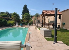 House 191 m² – 4 bedrooms, one with a converted studio – Swimming pool – Relaxation area – Between Saintes and Royan
