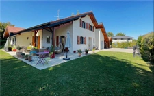 Maison à vendre 6 pièces VERSONNEX (01) Maison P 6 bien charpentée ET bien située