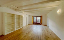 House for sale, 6 rooms, THOIRY (01) Charming village house - 240 m² living space - Garden - Barn