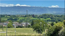 Maison à vendre 4 pièces CHALLEX (01) Le confort d’un T4, avec la nature, le soleil et le calme en plus.