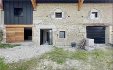 Maison individuelle à vendre CHALLONGES (74) du 16 ème siècle rénovée à neuf sur 400 m² - Jardin,terrasse,garage double