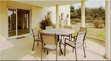 Appartement à vendre 3 pièces FERNEY VOLTAIRE (01)   87 m² habitables avec terrasse de 100 m² et jardin privatif