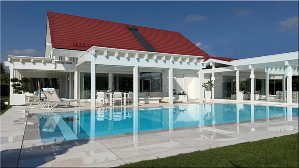Maison à vendre 7 pièces PREVESSIN MOENS (01) Une maison pensée pour vivre dedans… comme dehors