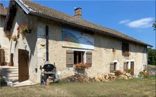 Property for sale 8 rooms (01200) Renovated 19th century farmhouse, 1.2 hectares of nature and breathtaking panoramic view! 