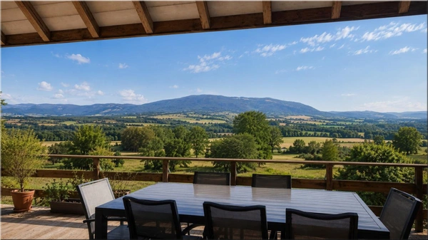 Maison à vendre 4 pièces FRANGY (74)  entièrement restaurée avec jardin plat de 900 m² et vue panoramique sur le Vuache