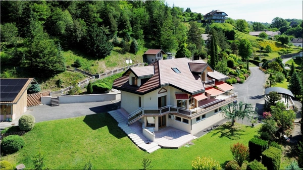 Propriete à vendre 7 pièces FRANGY (74) PROPRIÉTÉ CONTEMPORAINE EN PLEINE NATURE