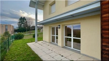 Maison à vendre 4 pièces CHALLEX (01) Le confort d’un T4, avec la nature, le soleil et le calme en plus.
