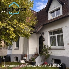 Maison à vendre 5 pièces  ()