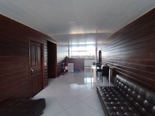 Dpt Guyane (973), à vendre KOUROU- Zone commercial Pariacabo- propriété de 5 logements - Terrain de 447m2  