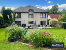 ✨ Exceptional contemporary residence in Crespin – Rare amenities & high-end design