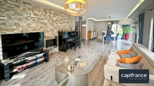 ✨ Exceptional contemporary residence in Crespin – Rare amenities & high-end design