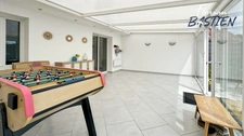 Et si votre prochaine maison était déjà prête à vous accueillir ? 113 m², 4 chambres, véranda de 25 m² et aucun travaux à prévoir.